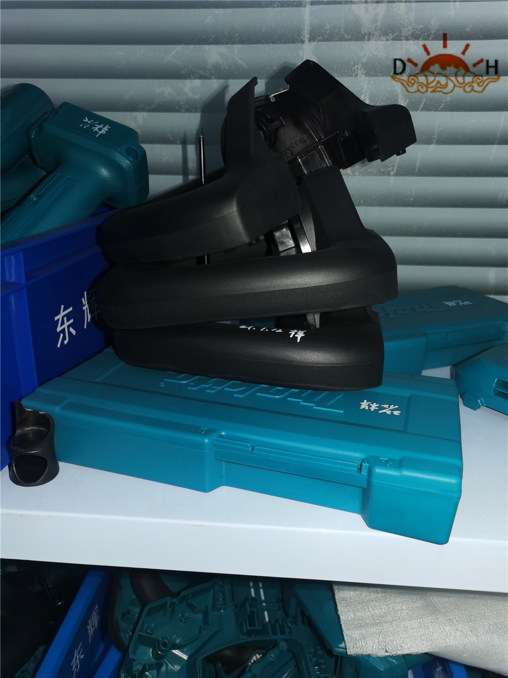 Custom Plastic Injection Components And Mold China Manufacturers Suppliers Factory Exporter